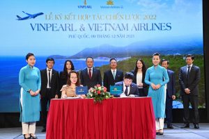 Vietnam Airlines và Vinpearl ký thỏa thuận hợp tác phát triển